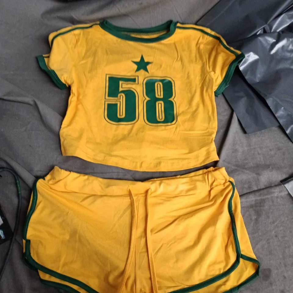  YELLOW SPORTS KIT (TOP & SHORTS) WITH NUMBER 58 M