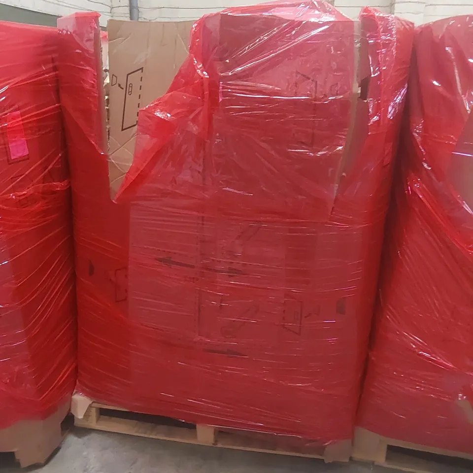 PALLET CONTAINING A LARGE QUANTITY OF ASSORTED ITEMS INCLUDING: 5-IN-1 AIRFRYER, SHOWER SEAT, CEILING FAN ECT