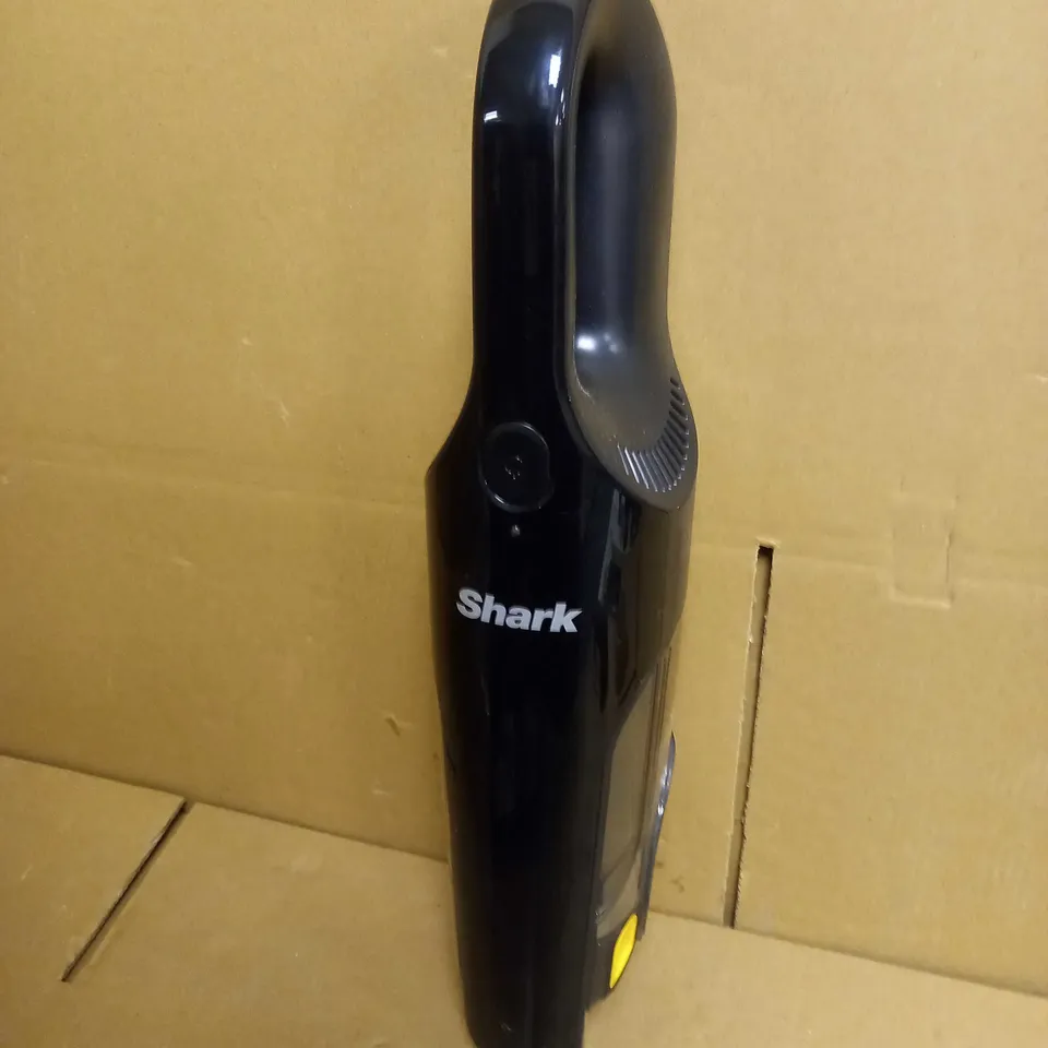SHARK HANDVAC CORDLESS HAND VACUUM CLEANER