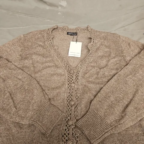 NOBODY'S CHILD BROWN CROCHET TRIM V-NECK CARDIGAN, UK M
