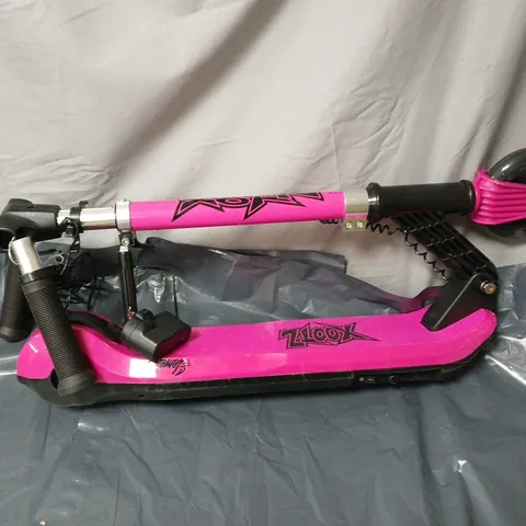 XOOTZ KIDS PINK FOLDING KICK SCOOTER