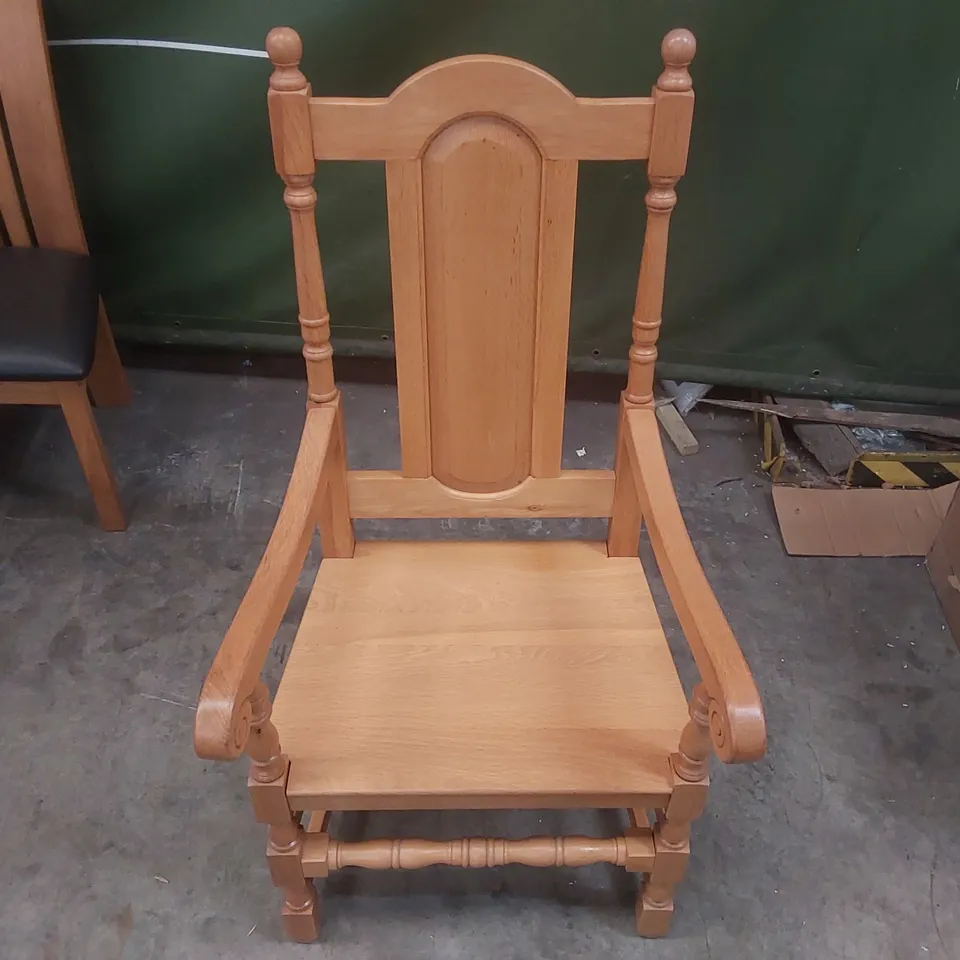 DESIGNER WOODEN DINING CHAIR