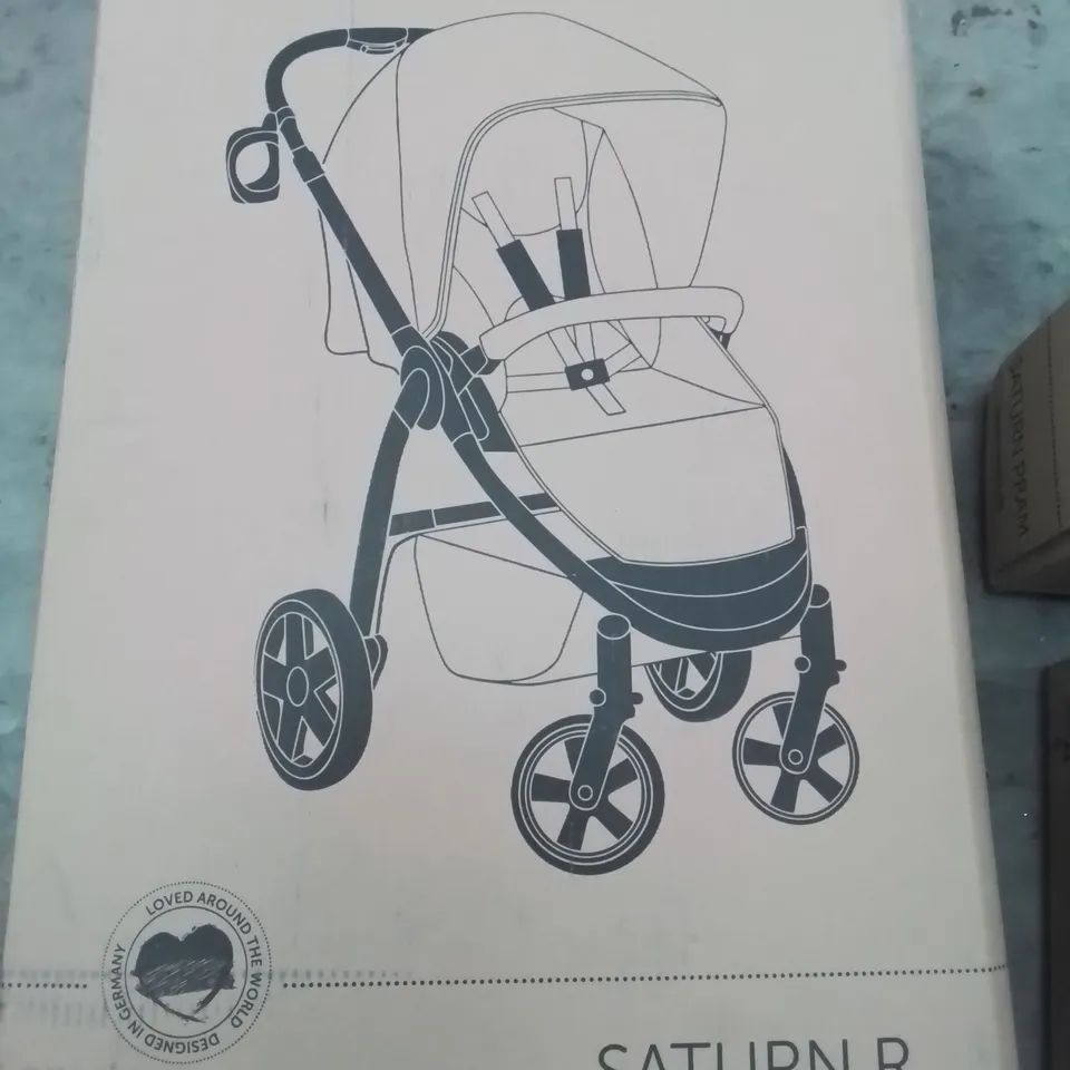 BOXED HAUCK SATURN R PUSHCHAIR TRAVEL SYSTEM (3 BOXES)