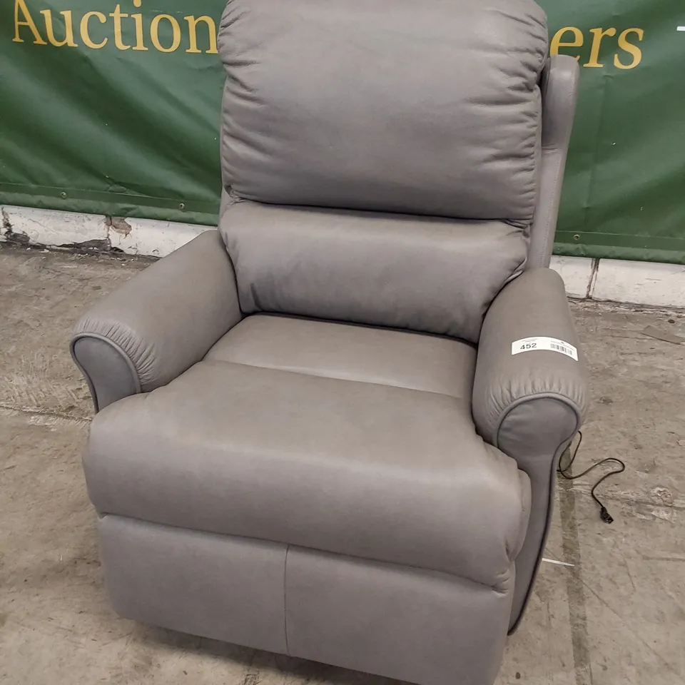 QUALITY BRITISH DESIGNER G PLAN NEWMARKET POWER RECLINING EASY CHAIR DALLAS CHARCOAL LEATHER 