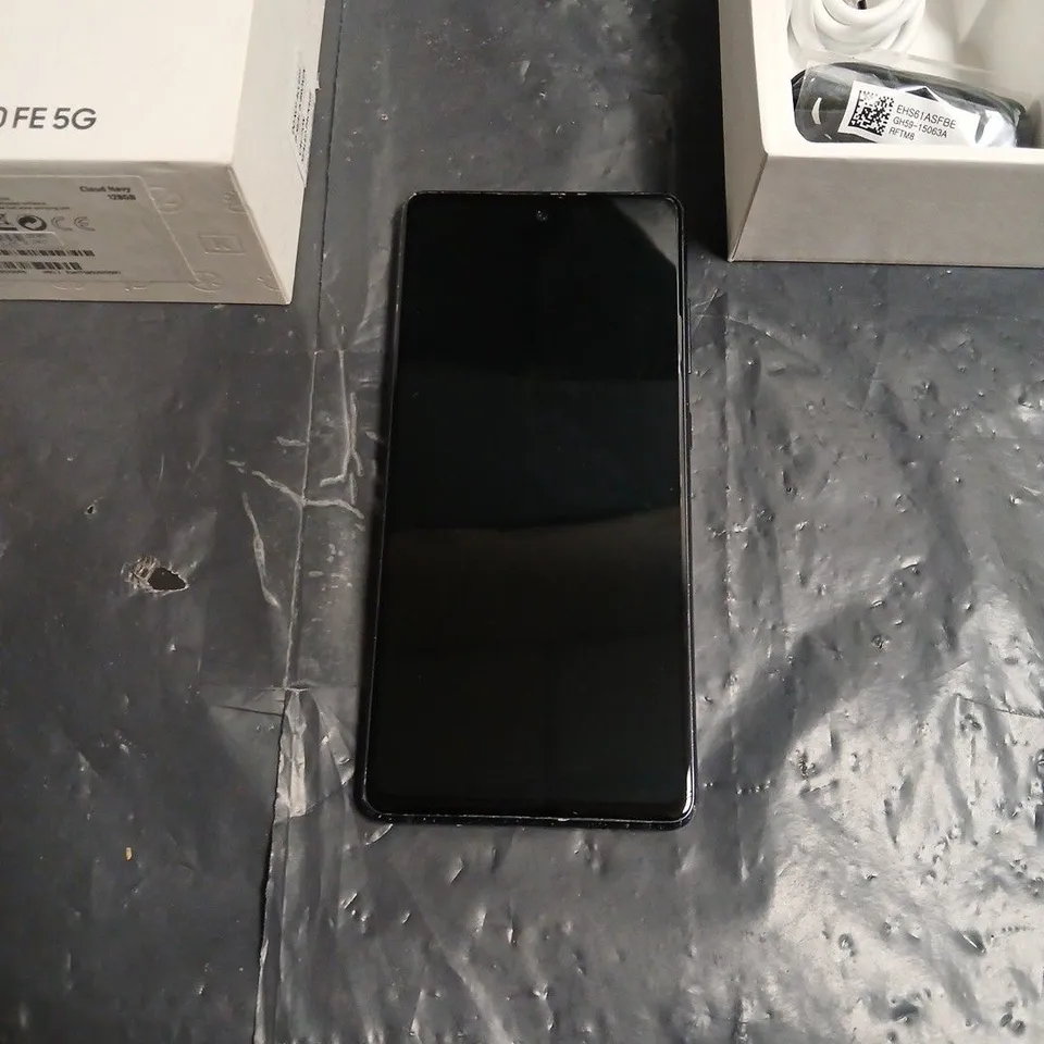 SAMSUNG GALAXY S20 FE 5G SMARTPHONE – CLOUD NAVY, 128GB (BOXED)
