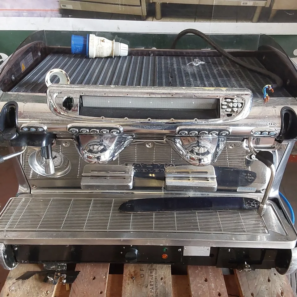 FAEMA EMBLEMA 2 GROUP COMMERCIAL COFFEE ESPRESSO MACHINE - MSEMBL2