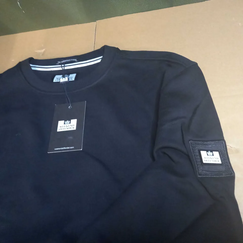 WEEKEND OFFENDER BLACK SWEATSHIRT SIZE L