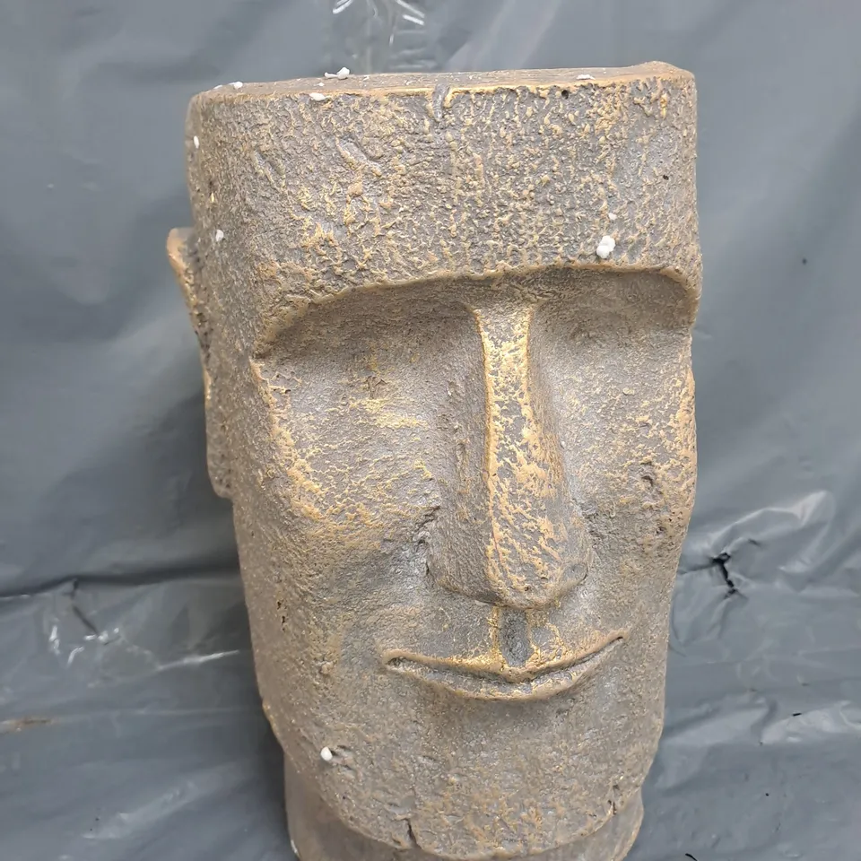 EASTER ISLAND HEAD PLANTER