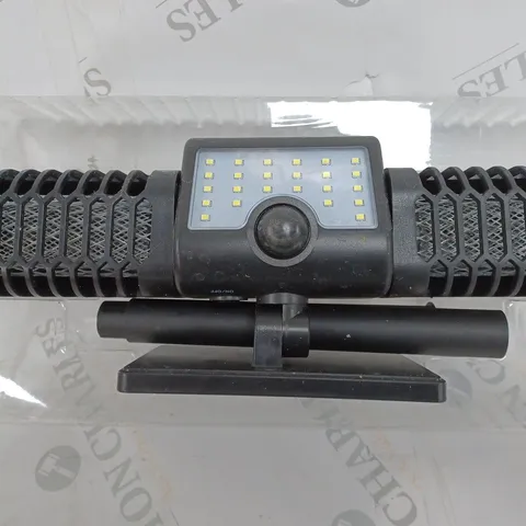 BOXED BELL & HOWELL MONSTER SOLAR ZAPPER