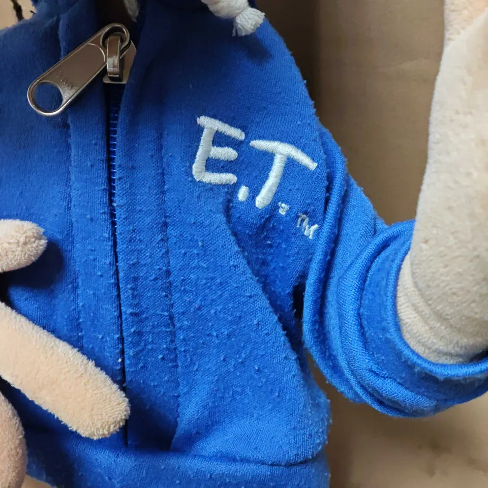 E.T. THEMED PLUSHIE WITH BLUE HOODIE