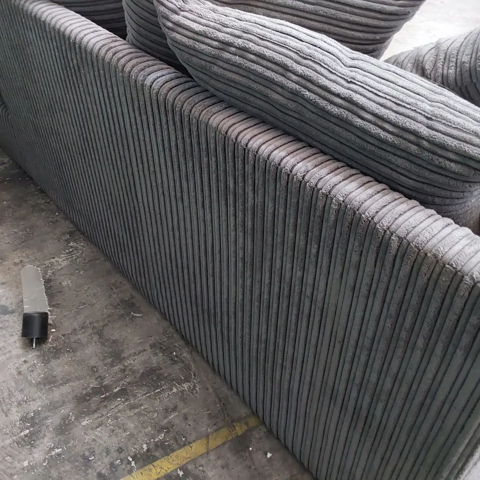 DESIGNER CHAISE SOFA GREY JUMBO CHORD WITH SCATTER CUSHIONS 