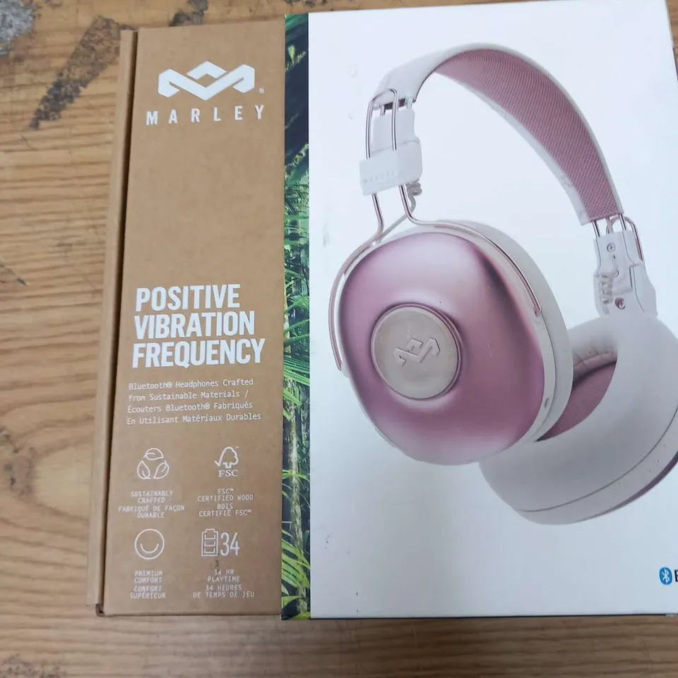 BOXED HOUSE OF MARLEY BLUETOOTH HEADPHONES EM-JH143-CP