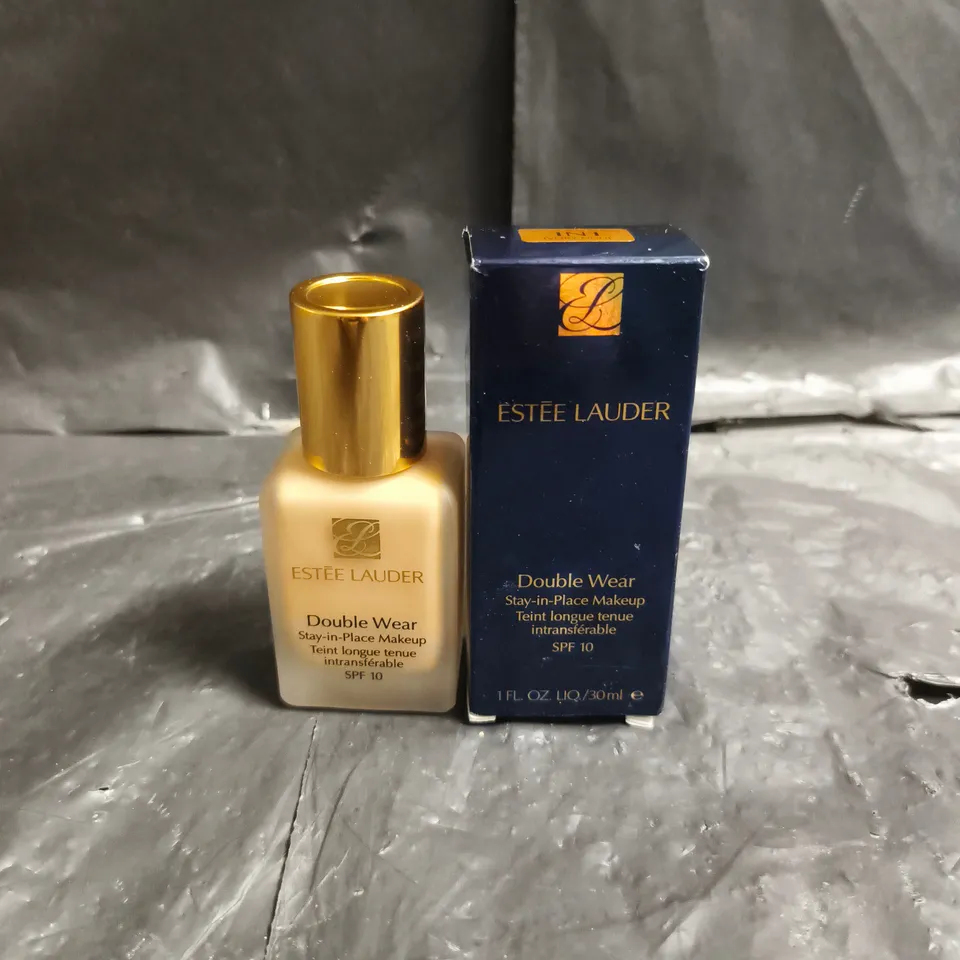ESTÉE LAUDER DOUBLE WEAR STAY-IN-PLACE MAKEUP SPF 10 IN SHADE 1N1 IVORY NUDE – 30ML