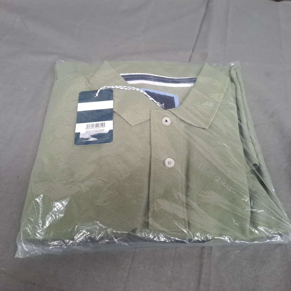 SEALED CREW CLOTHING COMPANY CLASSIC POLO SHIRT - XL