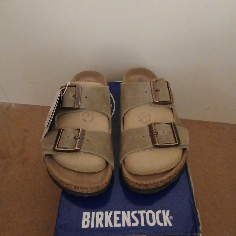 BIRKENSTOCK BOSTON BS TAUPE SANDALS – EU 38 (PAIR)