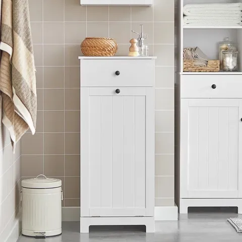 BOXED LAUNDRY BASKET