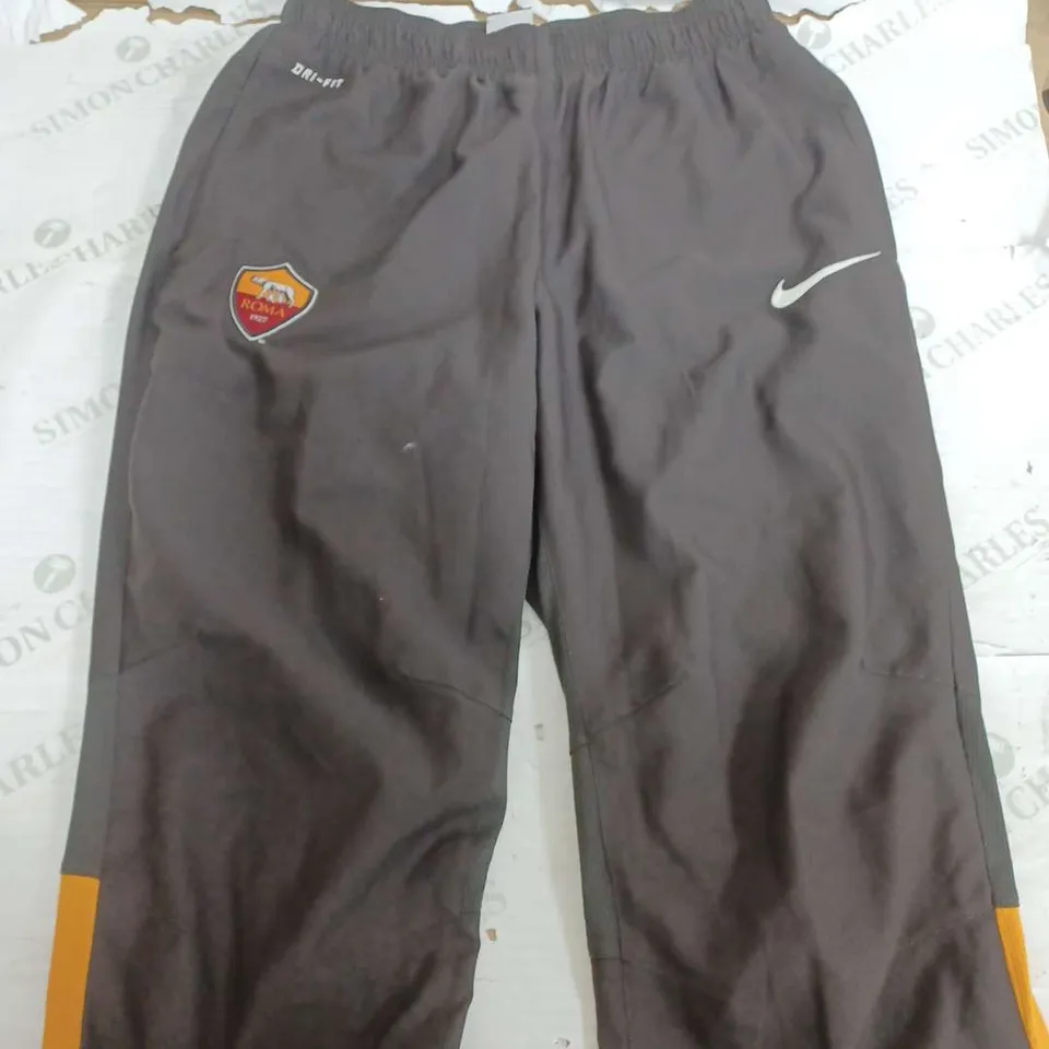 NIKE DRI FIT ROMA TRACKSUIT PANTS - MEDIUM