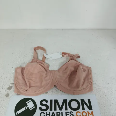 TRIUMPH WOMEN’S BRA – BLUSH PINK, UK 42E (EU 95F)