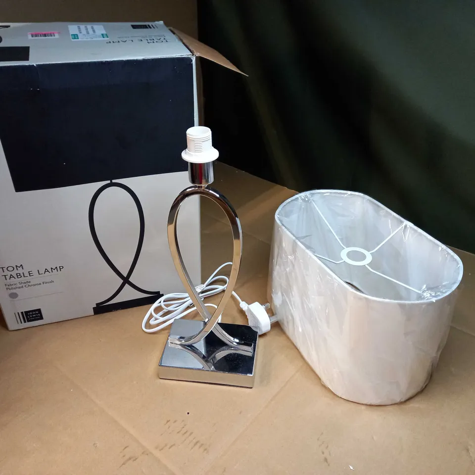 BOXED POLISHED CHROME FIISH TOM TABLE LAMP