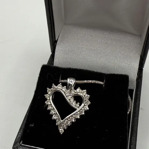 18CT WHITE GOLD HEART PENDANT ON CHAIN, SET WITH NATURAL DIAMONDS
