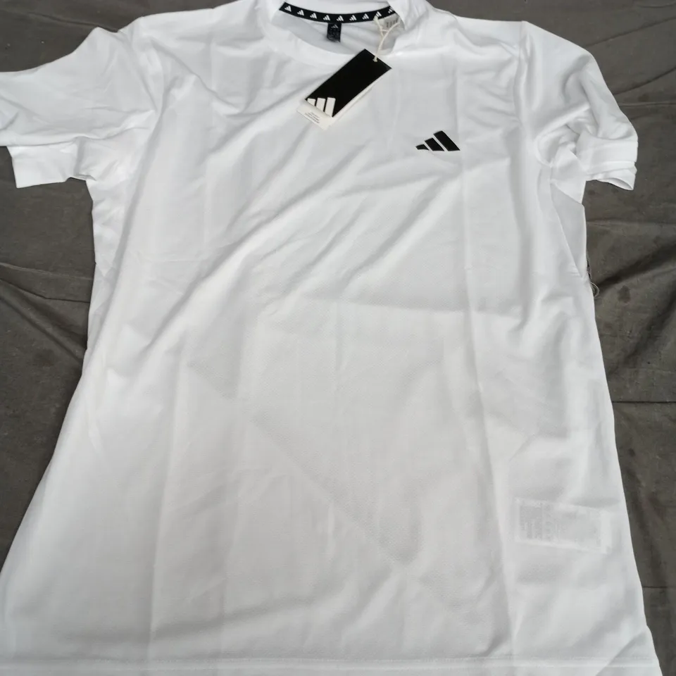 ADIDAS TRAINING ESSENTIALS BASE TEE – WHITE/BLACK, UK M