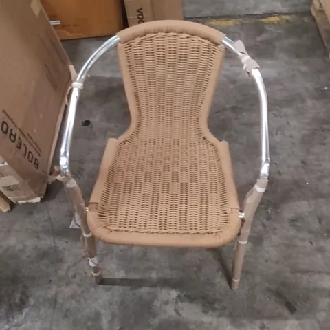 SET OF 8 STAINLESSNESS STEEL / WOVEN CHAIRSX