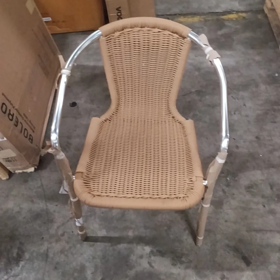 SET OF 8 STAINLESSNESS STEEL / WOVEN CHAIRSX