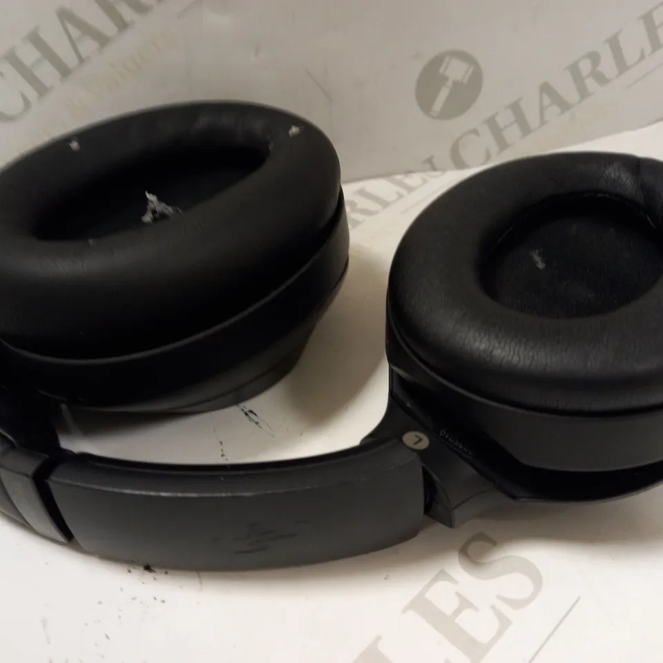 SONY WH-1000XM3 WIRELESS HEADPHONES 