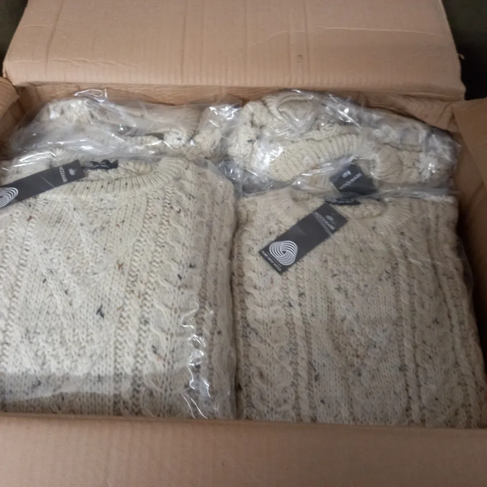 LOT OF 10 AS NEW PURE NEW WOOL JUMPERS - ALL L