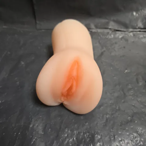 SILICONE POCKET PUSSY
