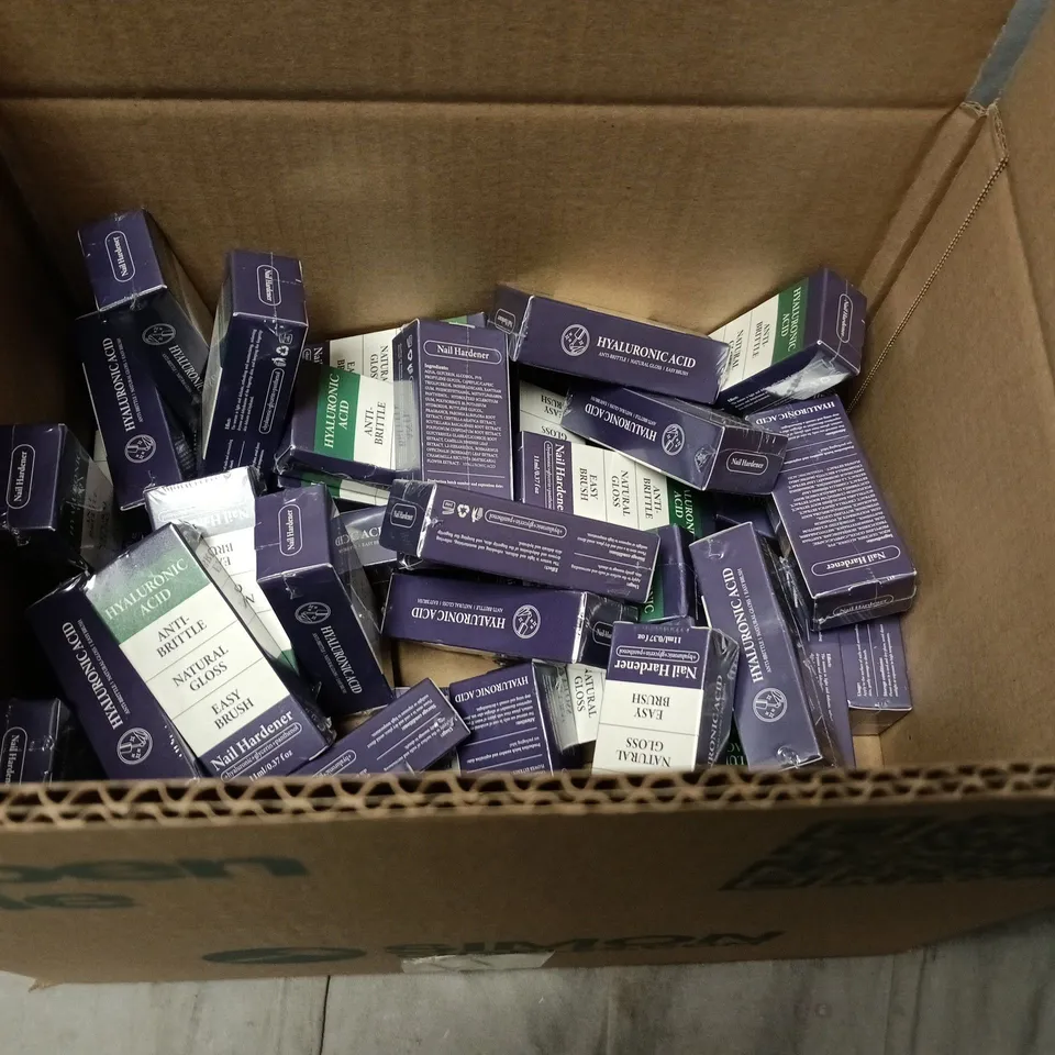 APPROXIMATLEY 20 SEALED NAIL HARDENER – HYALURONIC ACID, ANTI-BRITTLE, NATURAL GLOSS, EASY BRUSH (11 ML)