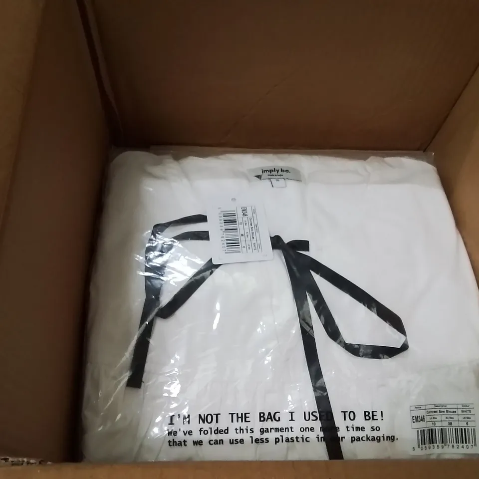 BOXED BRAND NEW APPROXIMATELY 2 SIMPLY BE CONTRAST BOW BLOUSE WHITE SIZE 10