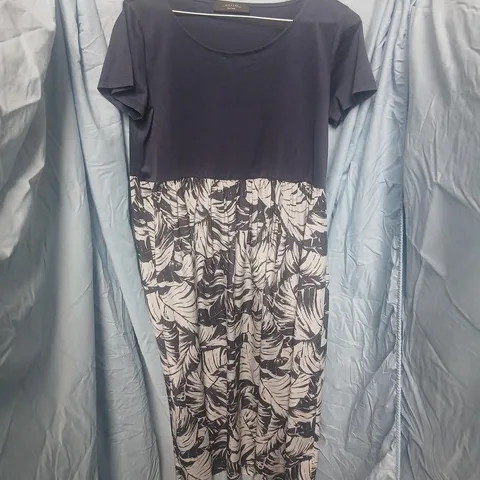 WEEKEND MAX MARA DRESS β NAVY BODICE WITH PALM-PRINT SKIRT
