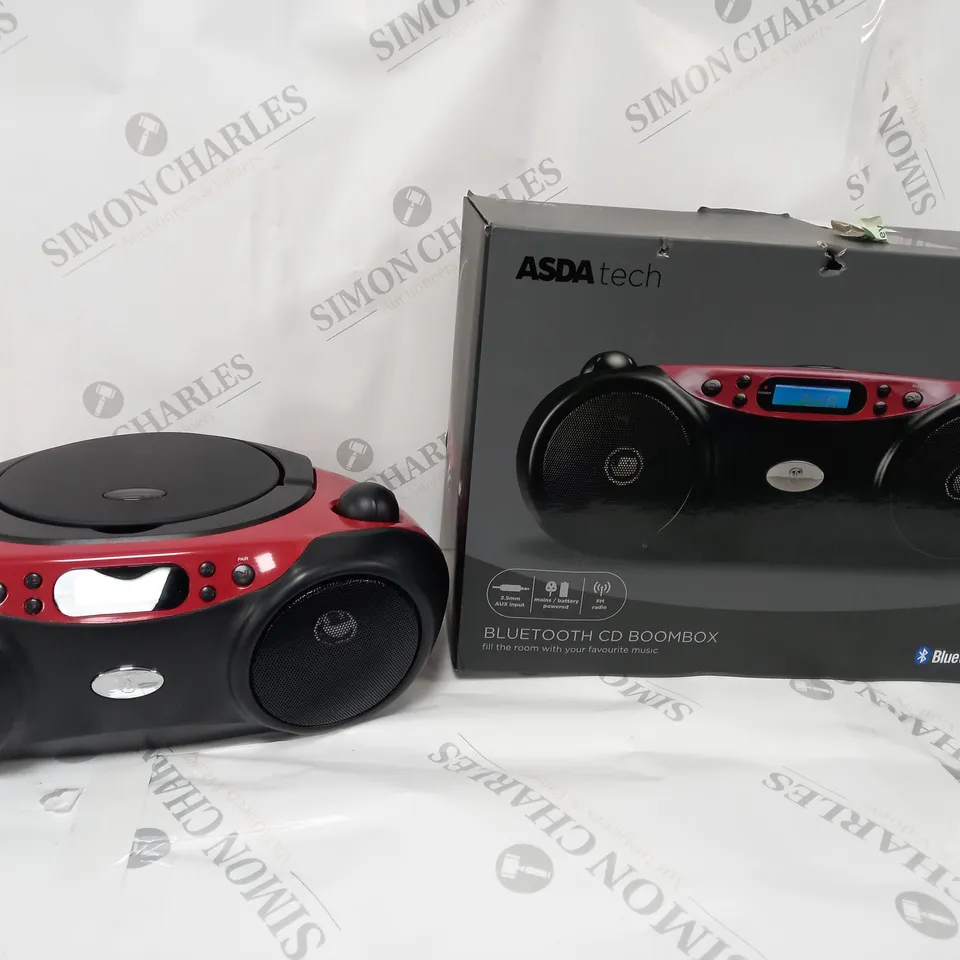 BOXED BLUETOOTH CD BOOMBOX 