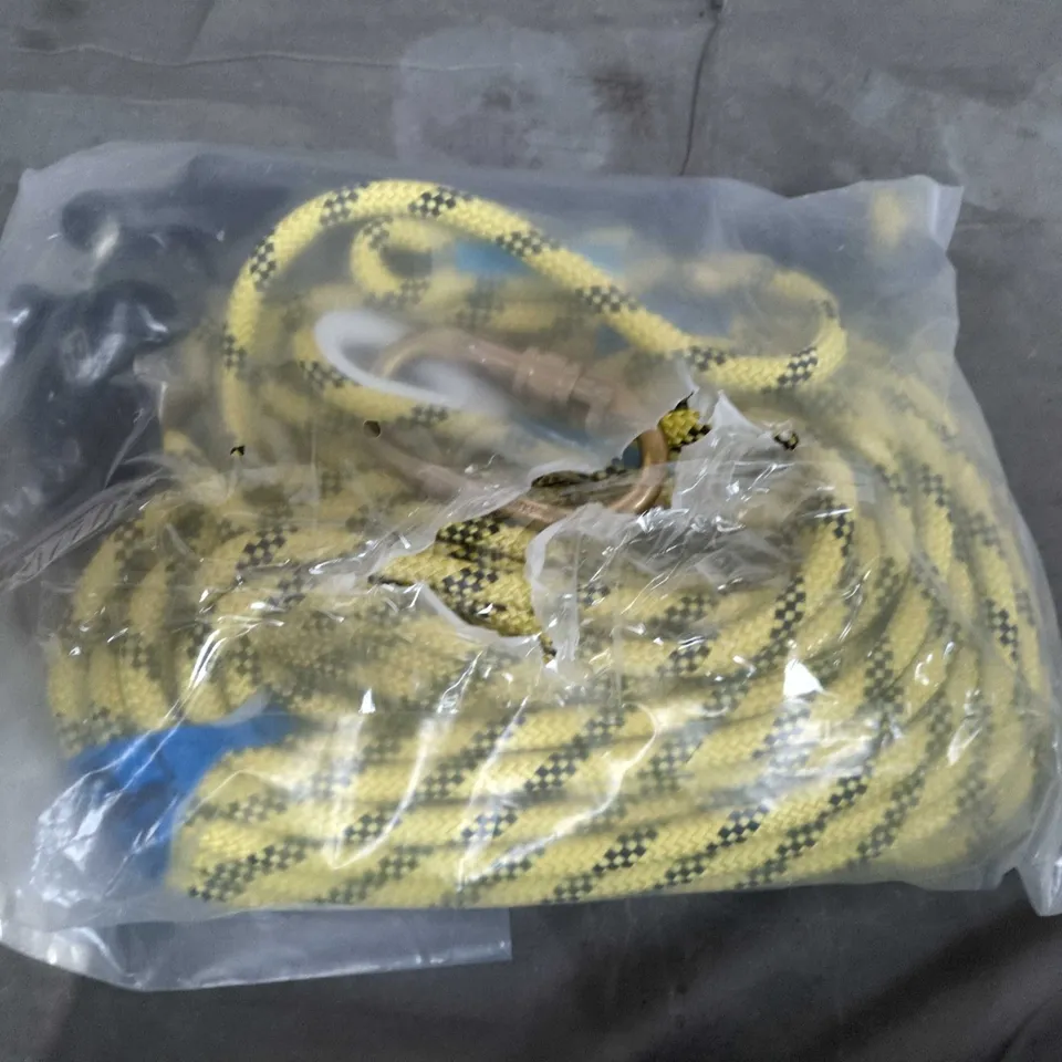 Hi-visibility Yellow/Black Coiled Rope in Plastic Bag