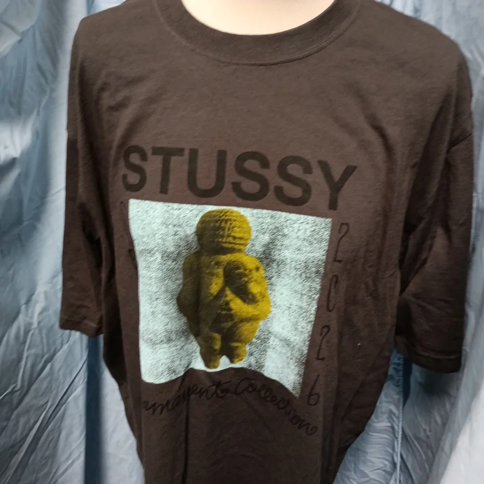 STUSSY PERMANENT COLLECTION P.D. TEE – FADED BLACK, SIZE LARGE