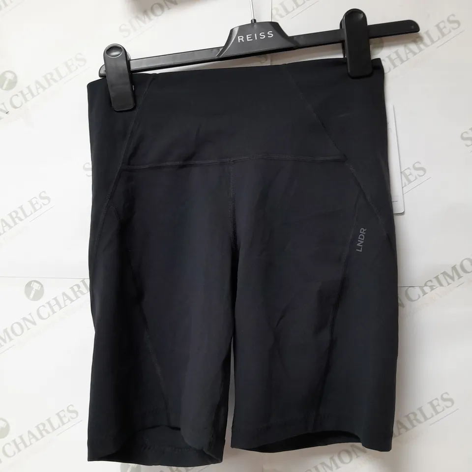 LNDR BETTER THAN NAKED 4" INSEAM SHORTS IN BLACK SIZE M
