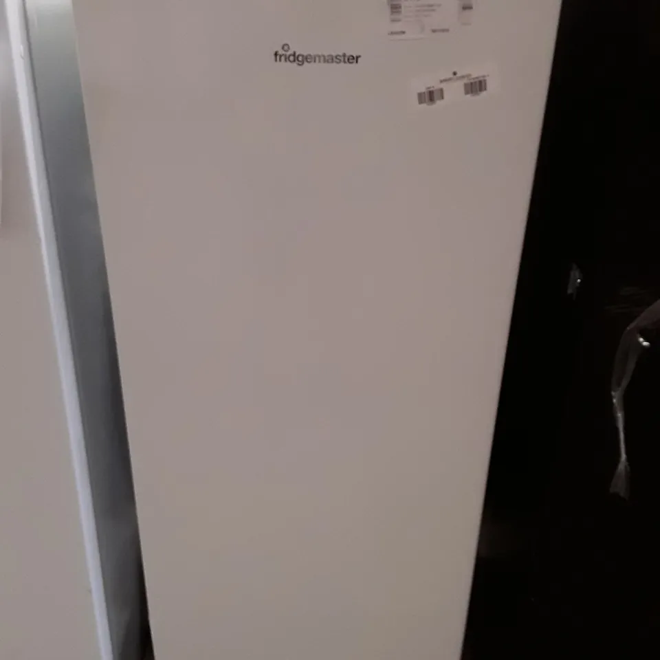 FRIDGEMASTER MTL55242E UPRIGHT LARDER FRIDGE WHITE - UNPROCESSED RAW RETURN