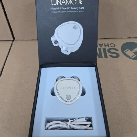 LUNAMOUR MICROMINI FACE LIFT BEAUTY TOOL – BOXED