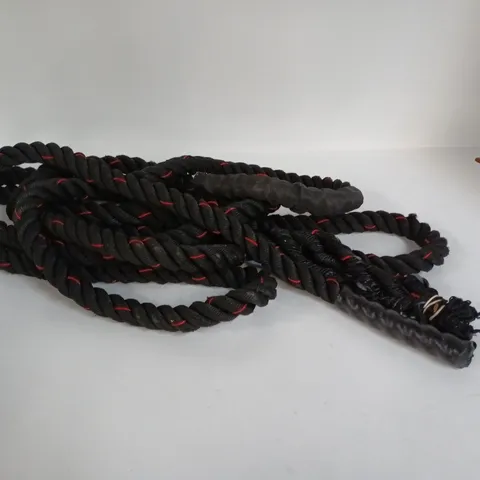 HEAVY DUTY TRAINING ROPE - SIZE UNSPECIFIED