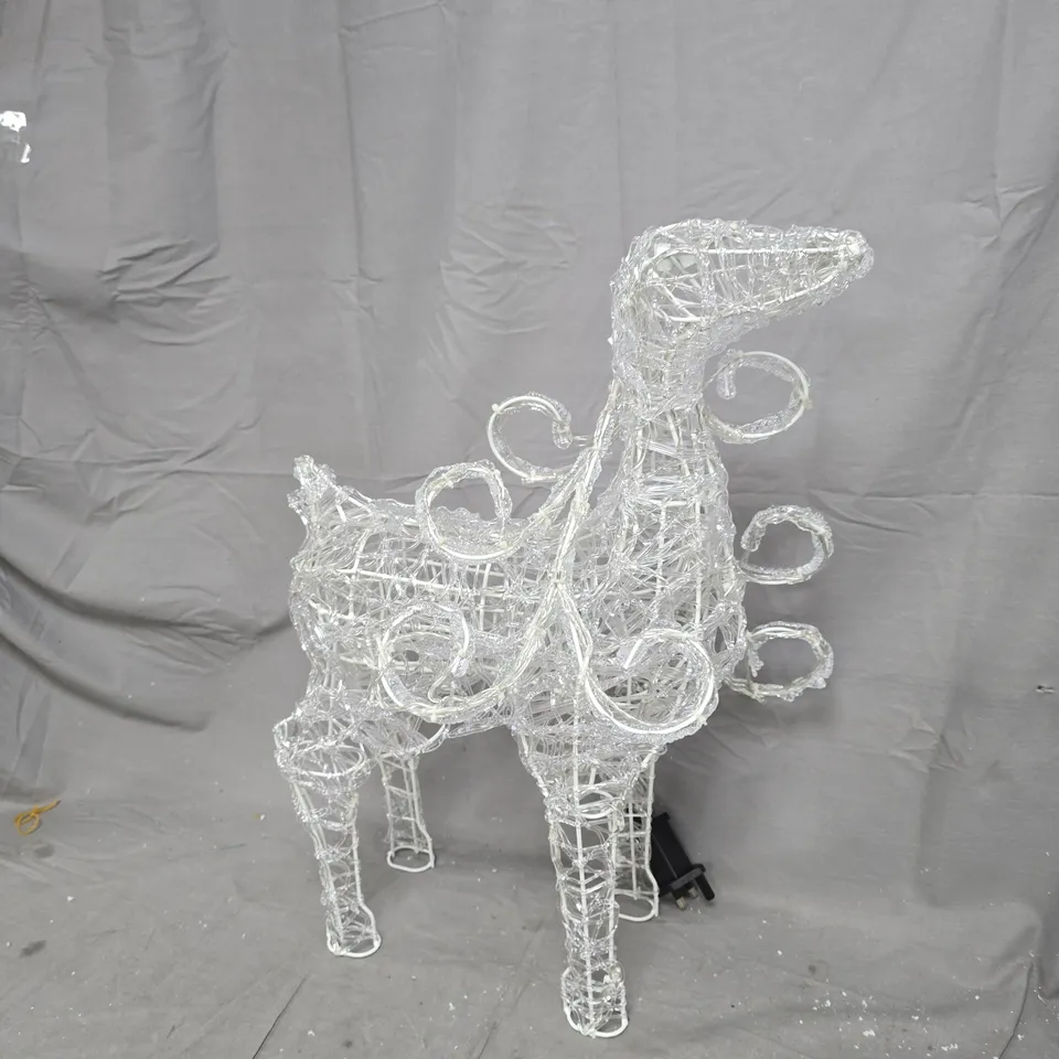 WIRE REINDEER GARDEN ORNAMENT WITH INTEGRATED LIGHTS