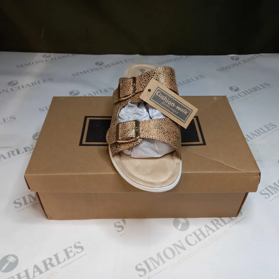BOXED PAIR OF CUSHION WALK BLACK STRAPPY SANDALS - SIZE 6