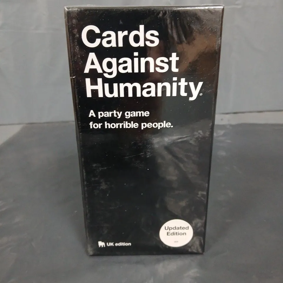 CARDS AGAINST HUMANITY – UK EDITION (UPDATED)