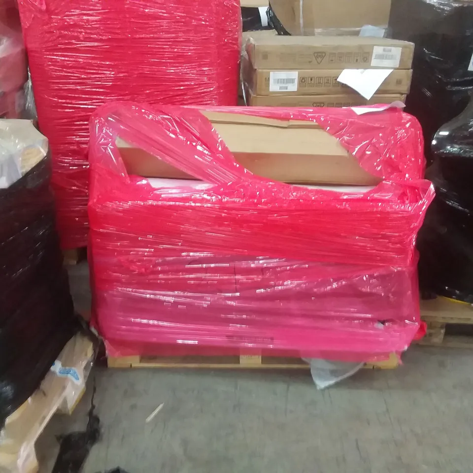PALLET OF ASSORTED ITEMS INCLUDING DURAMAX PLASTIC CONTAINERS, ROLLED MATTRESS 