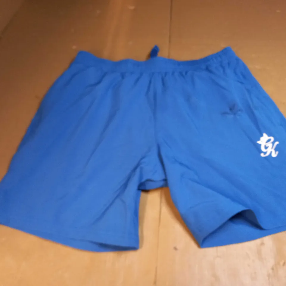 GYMKING TRAINING SHORTS SIZE L