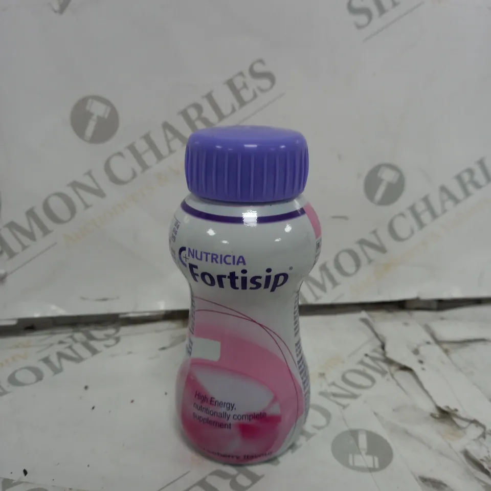 18 NUTRICIA FORTISIP STRAWBERRY FLAVOURED 