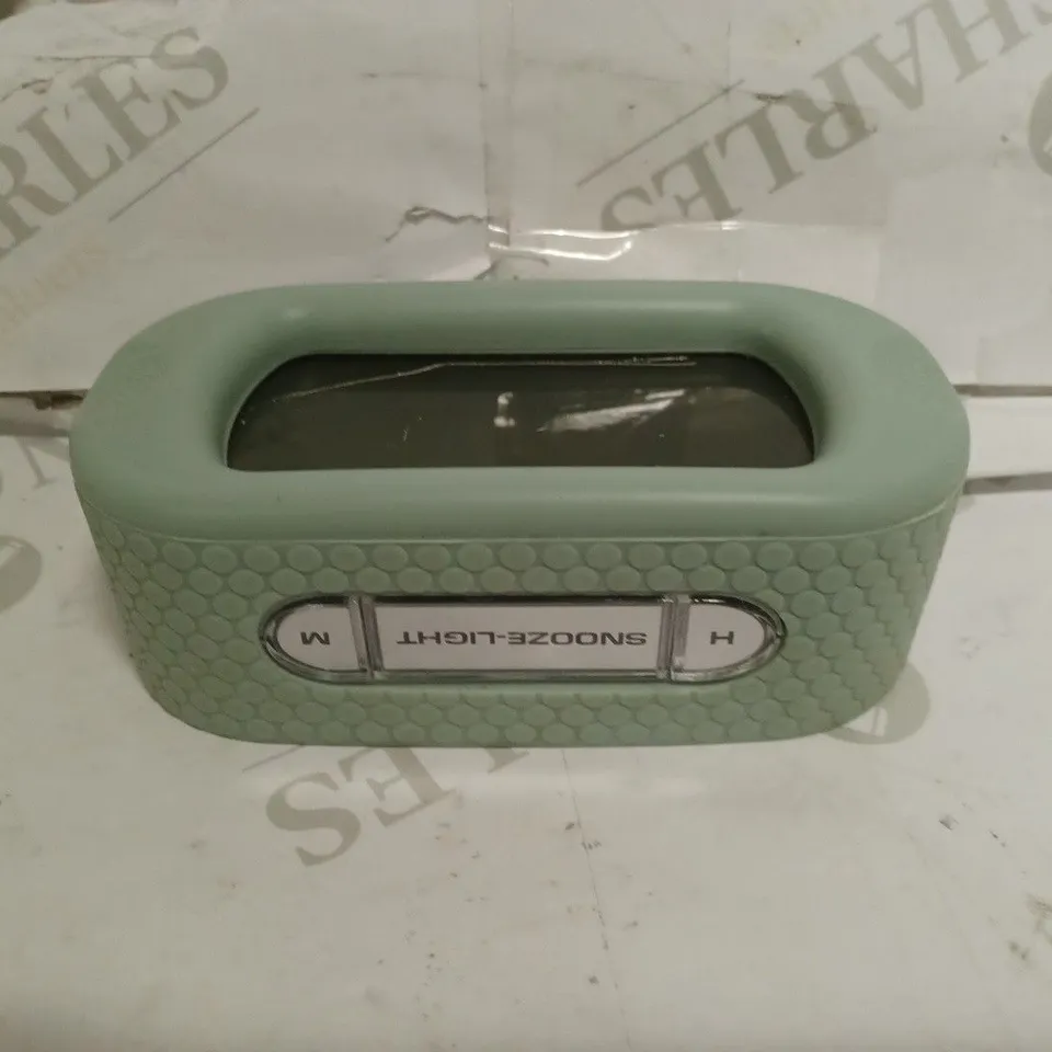 ACCTIM SILICONE JUMBO LCD SMARTLITE DIGITAL ALARM CLOCK - GREEN 