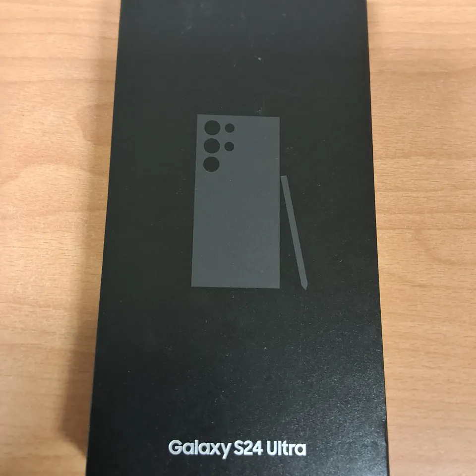 BOXED SAMSUNG GALAXY S24 12GB/256GB IN TITANIUM BLACK - SM-S928B