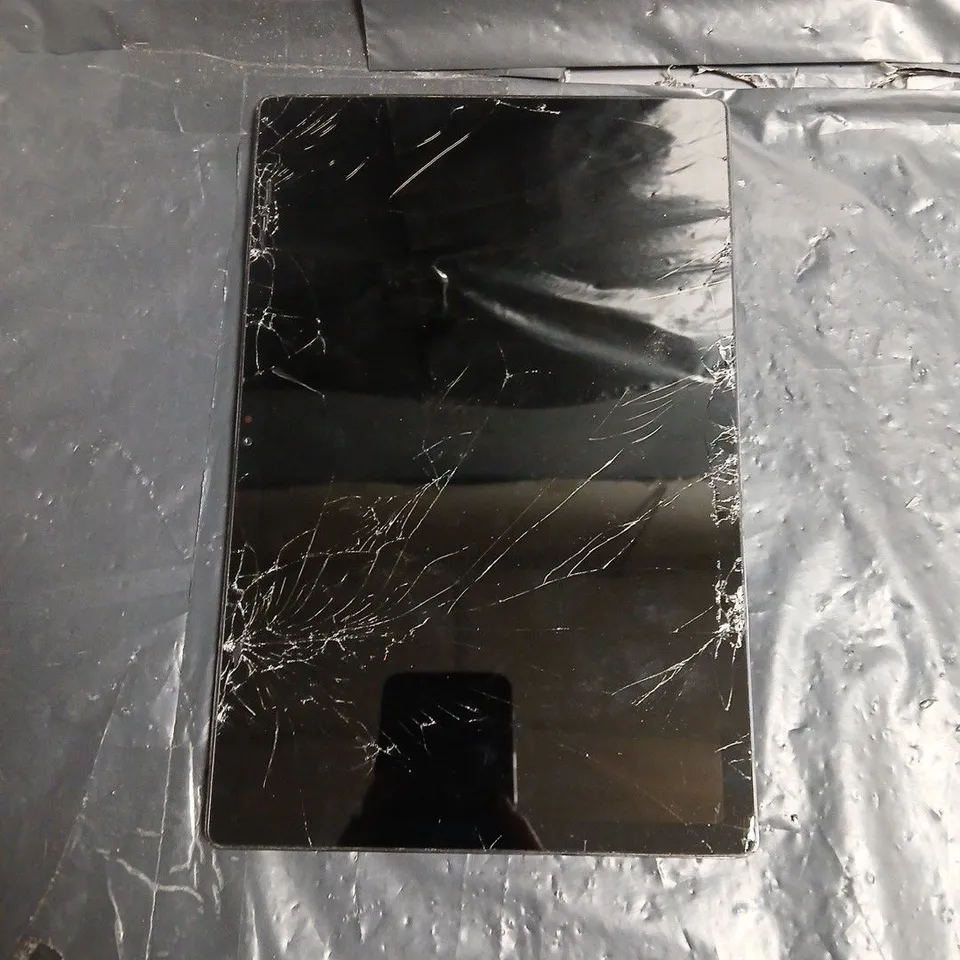 OUKITEL OKT3 TABLET – CRACKED SCREEN