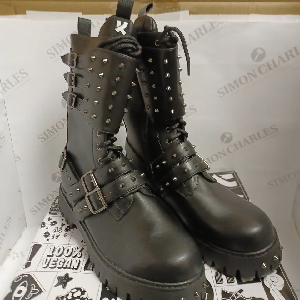 KOI VEGAN ENCHANTRA HEELED LACE UP BOOTS - BLACK SIZE 10
